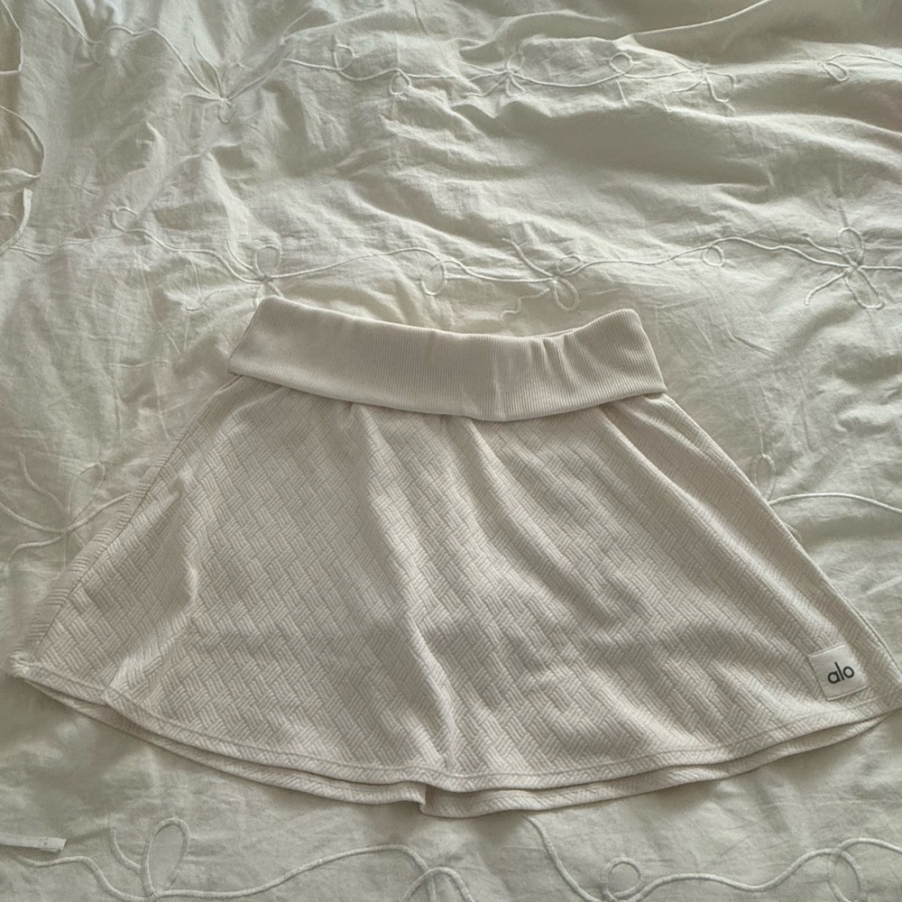 ALO Yoga Cream Skirt